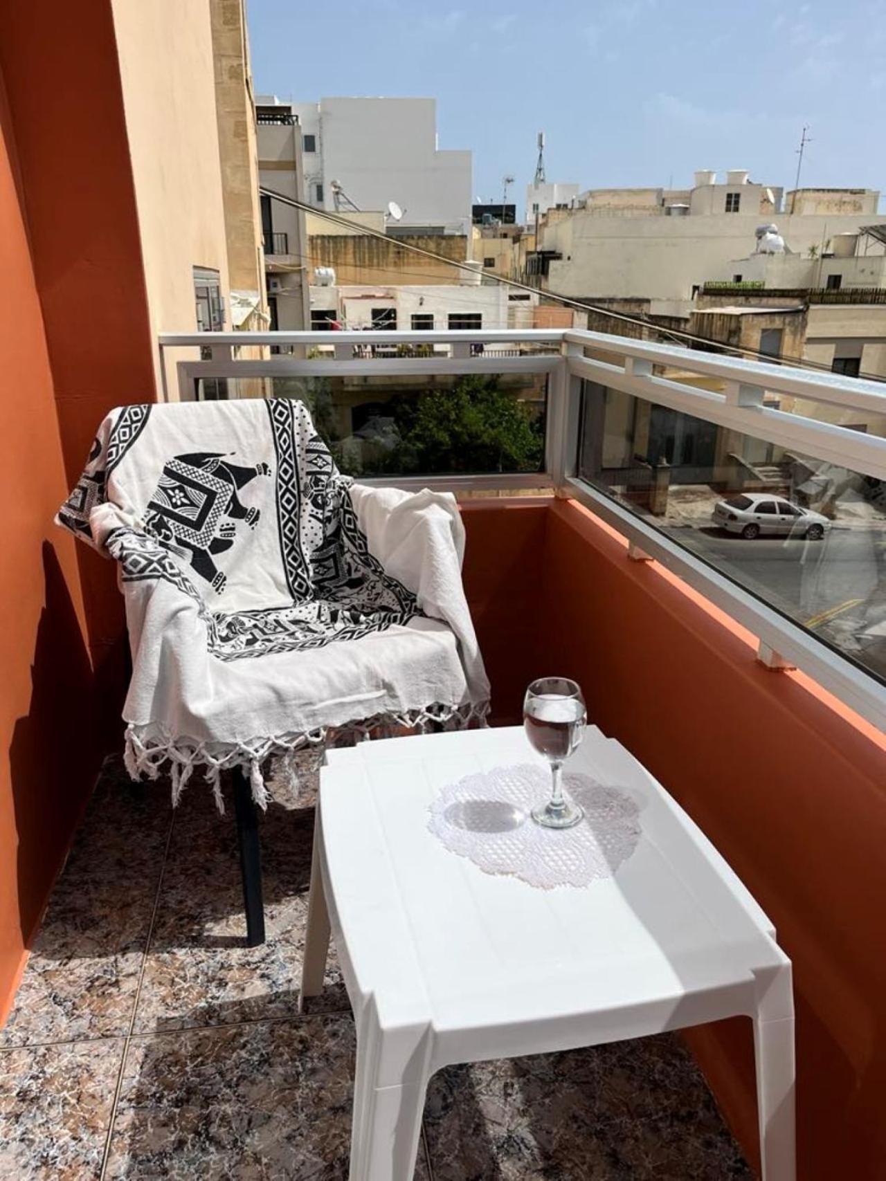 2 Bedroom Appartment Birzebbugia Birżebbuġa Dış mekan fotoğraf
